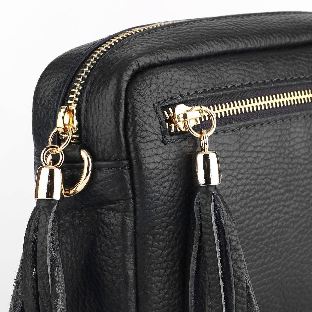 Italian Leather Crossbody Bag Black: One-size