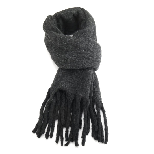 Classic Black Winter Miss Sparrow Scarf